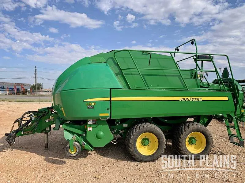 john deere 550 baler specs