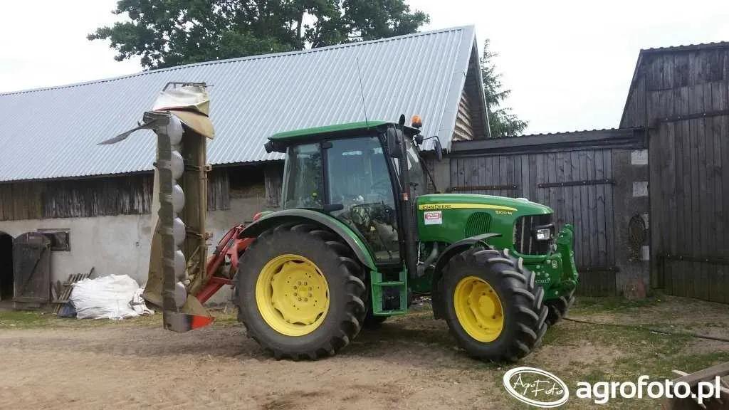 2013 john deere 5100m specs