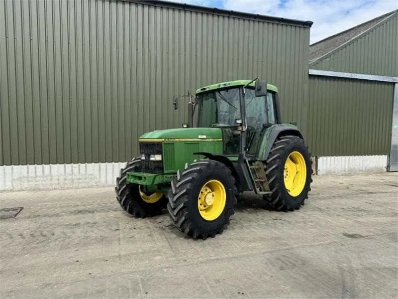 2013 john deere 2032r specs