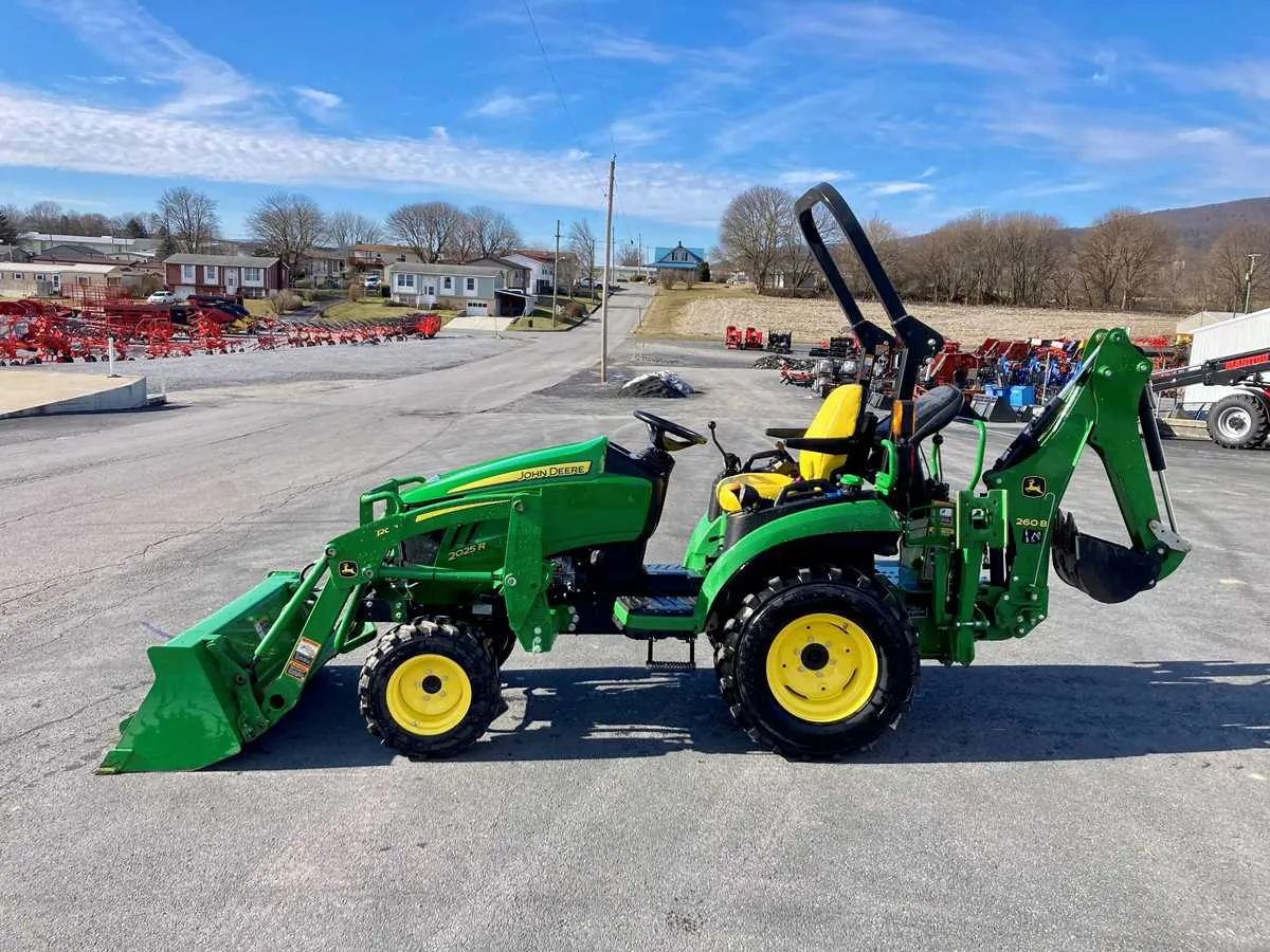 john deer 2025r specs