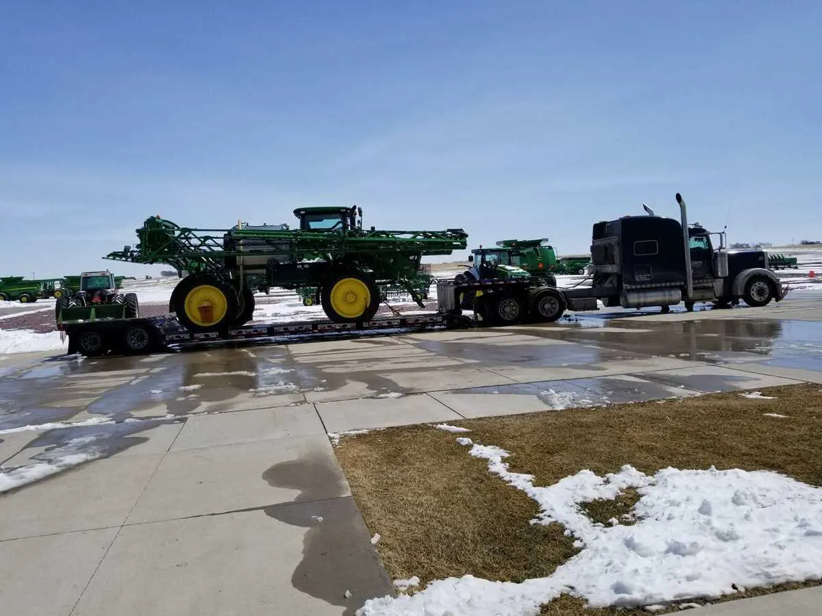 john deere r4038 sprayer specs