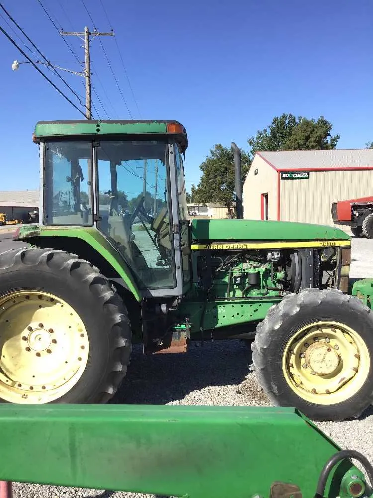 john deere 7410 2wd specs