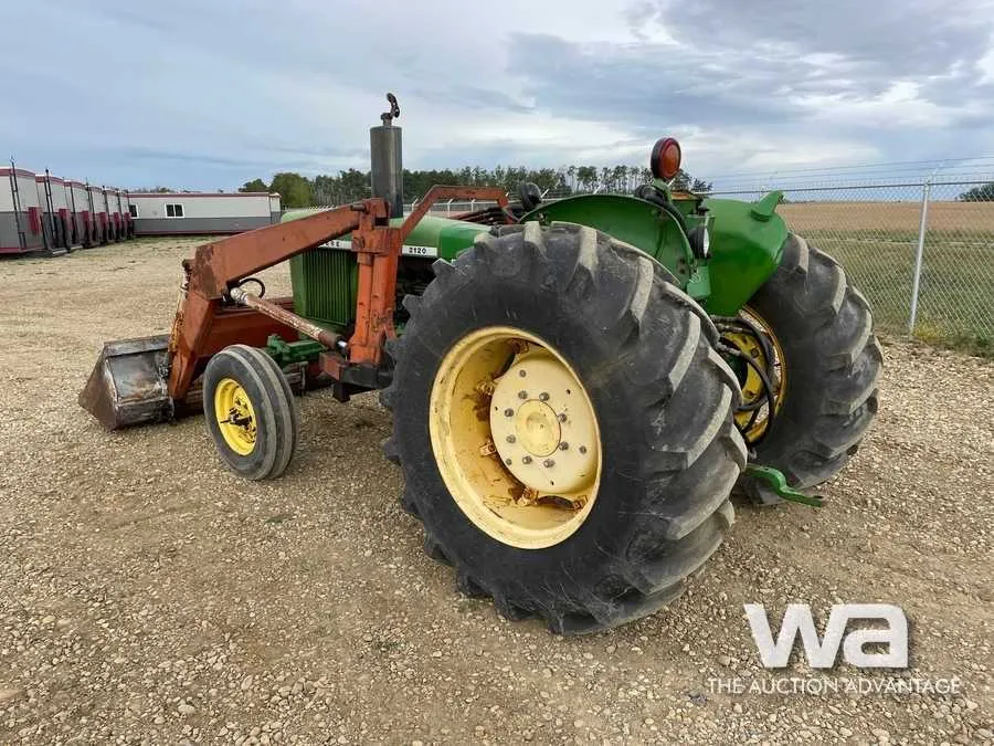 john deere 2120 tractor specs