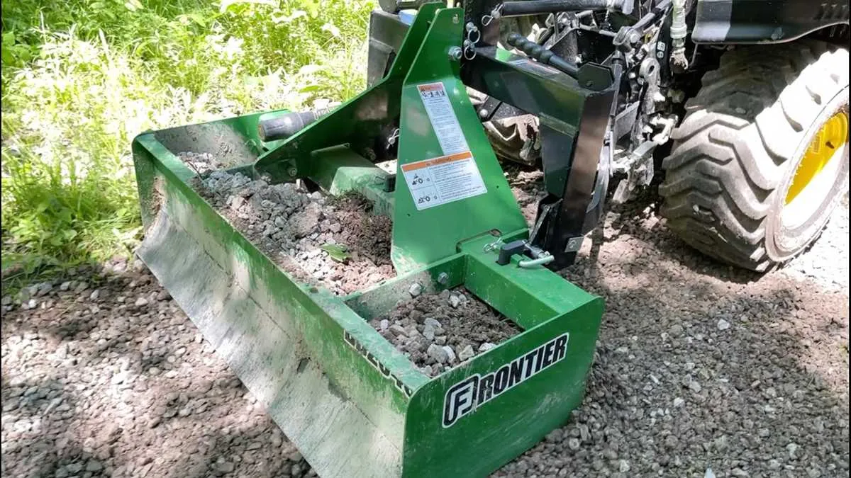 john deere 1025r box blade specs width