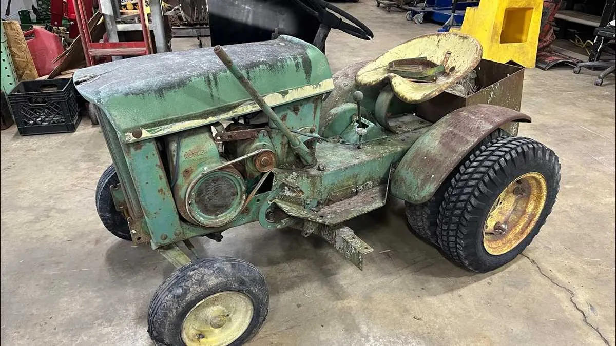 john deere 110 round fender specs