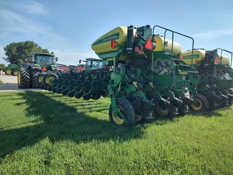 john deere 1775nt planter specs