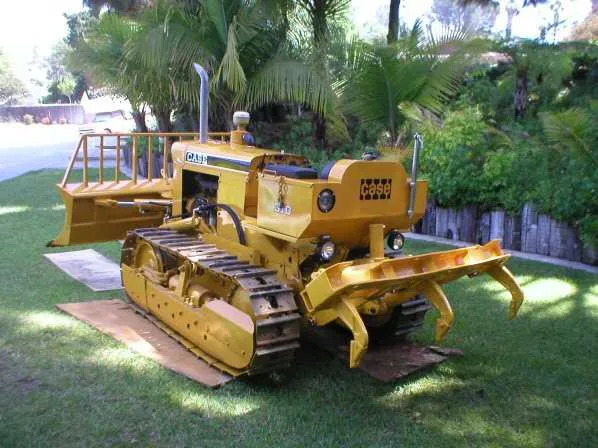 john deere 2010 crawler loader specs