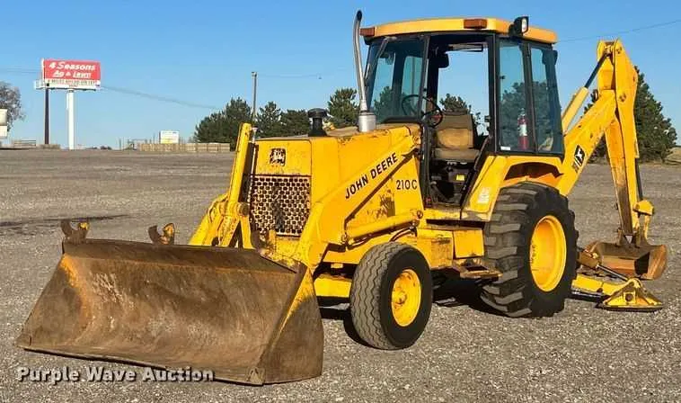 john deere 210c skip loader specs