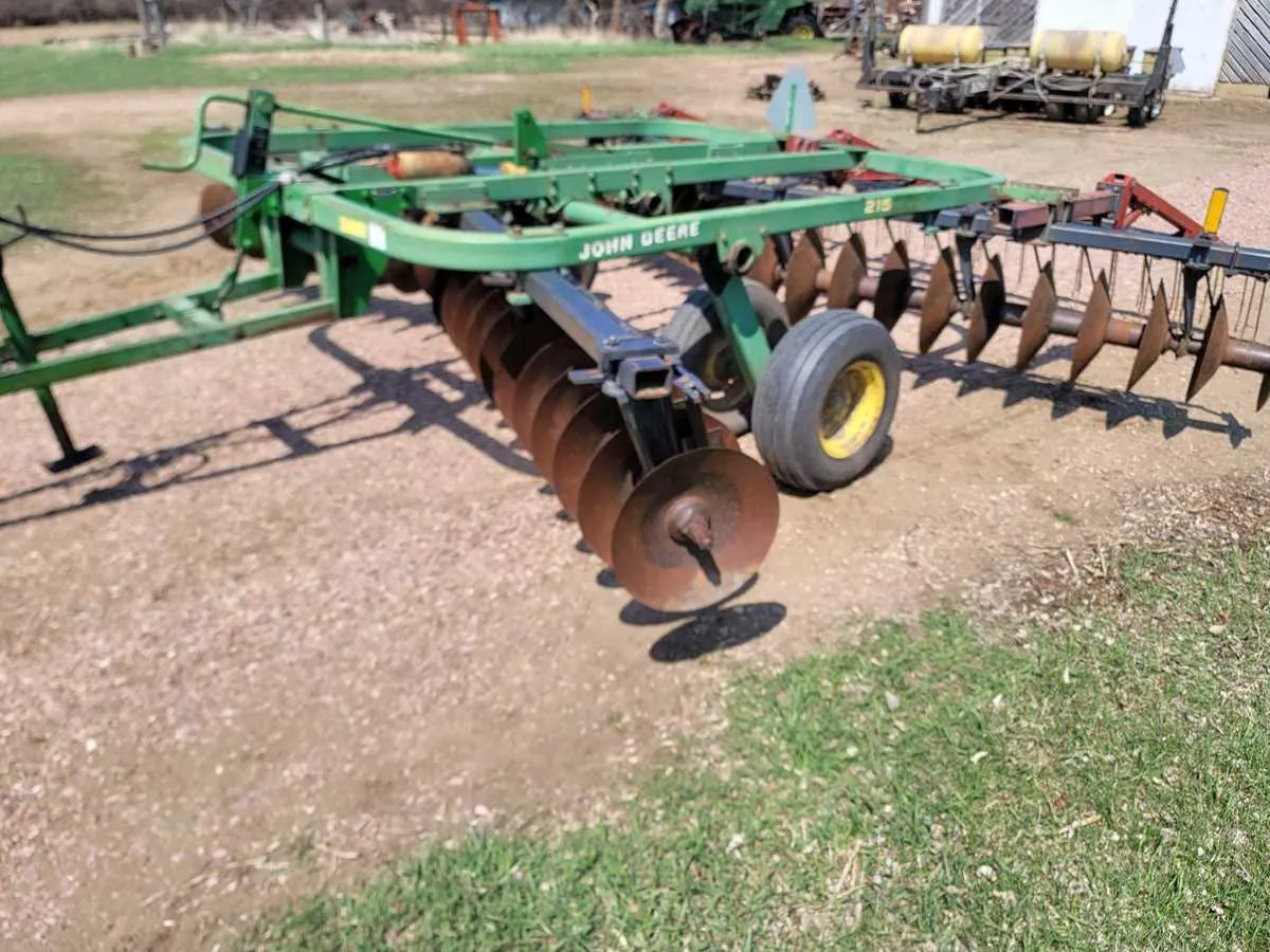 john deere 215 disk specs