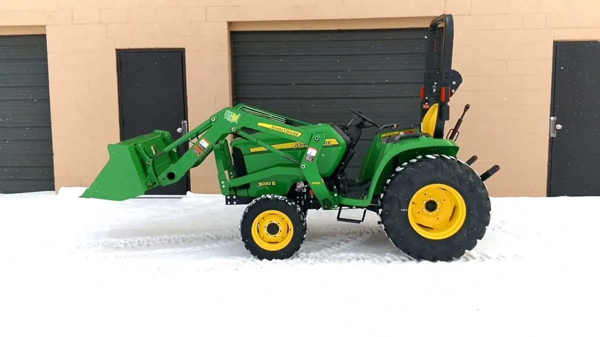 john deere 3032e specs