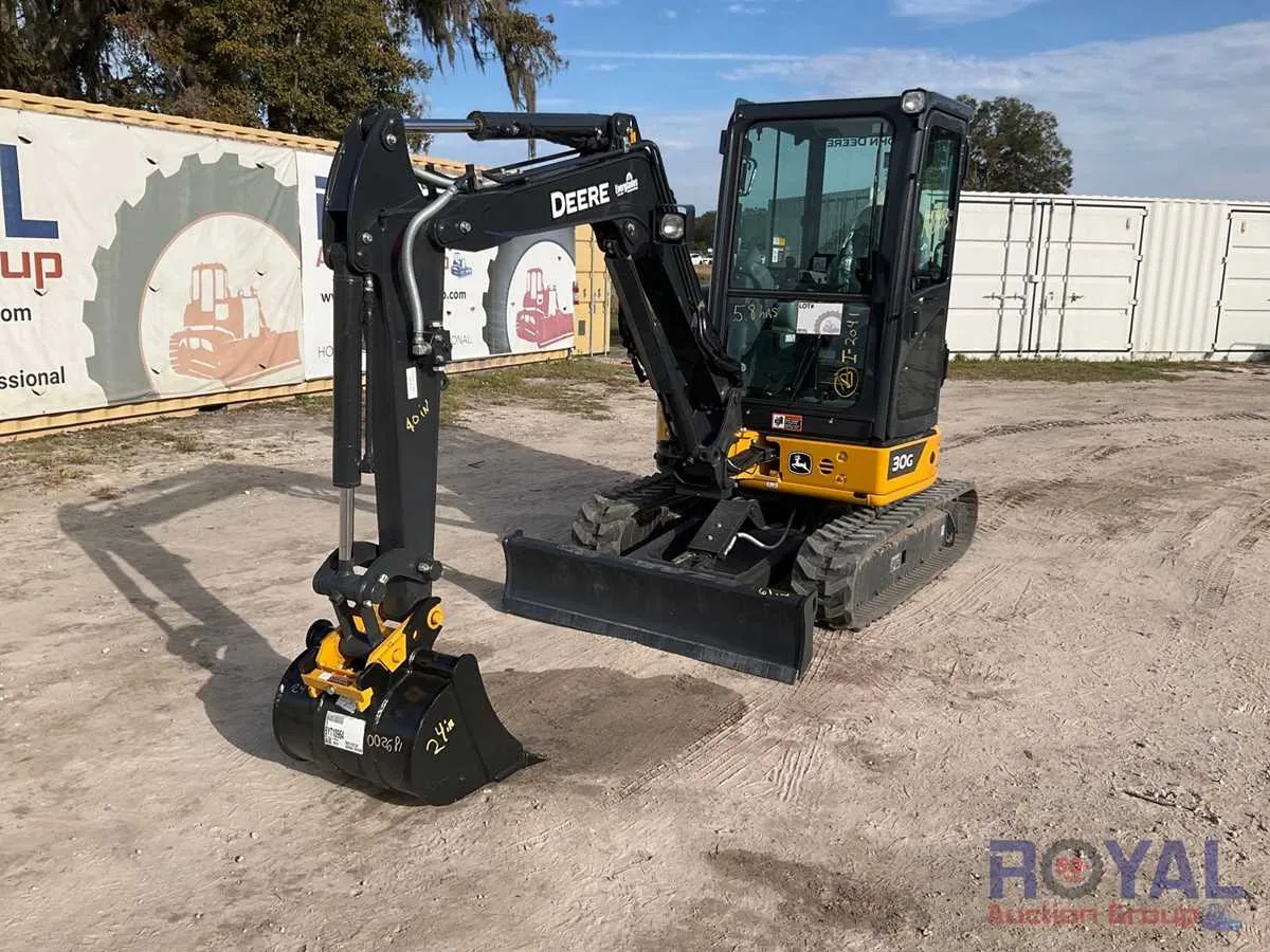 john deere 30g excavator specs
