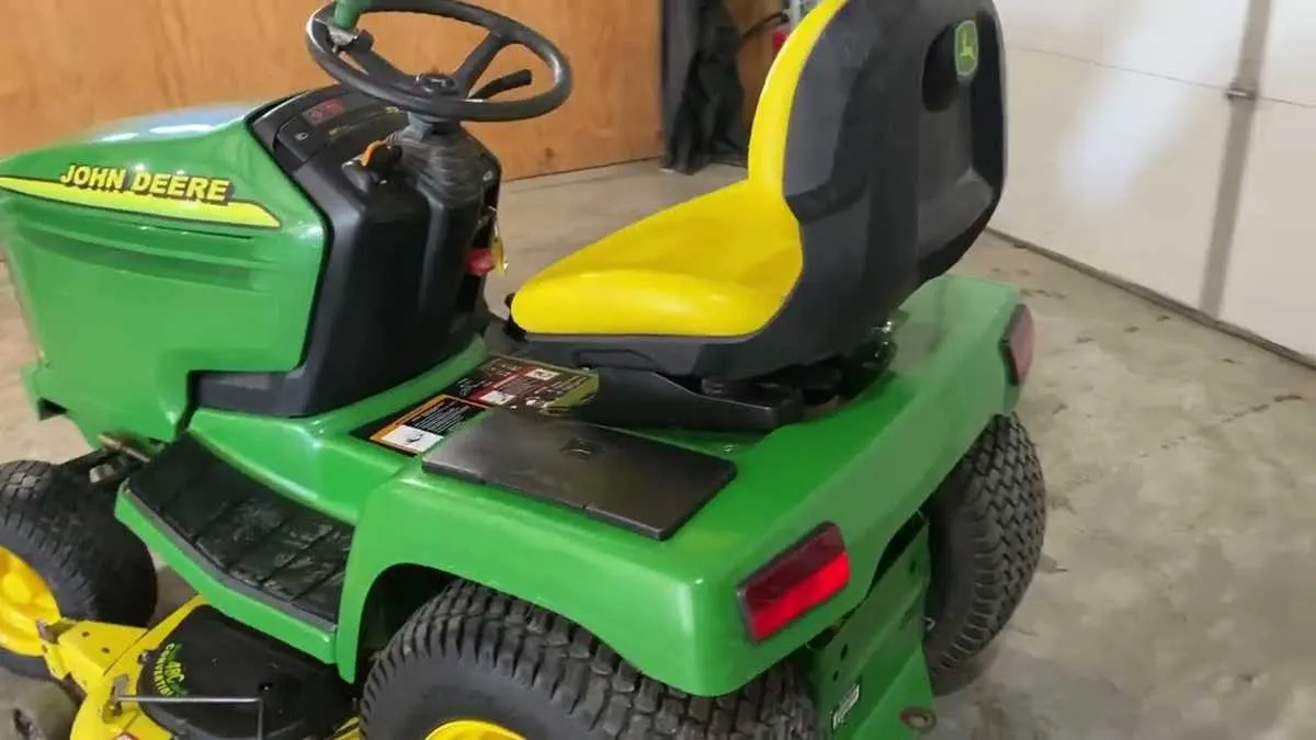 john deere 325 garden tractor specs
