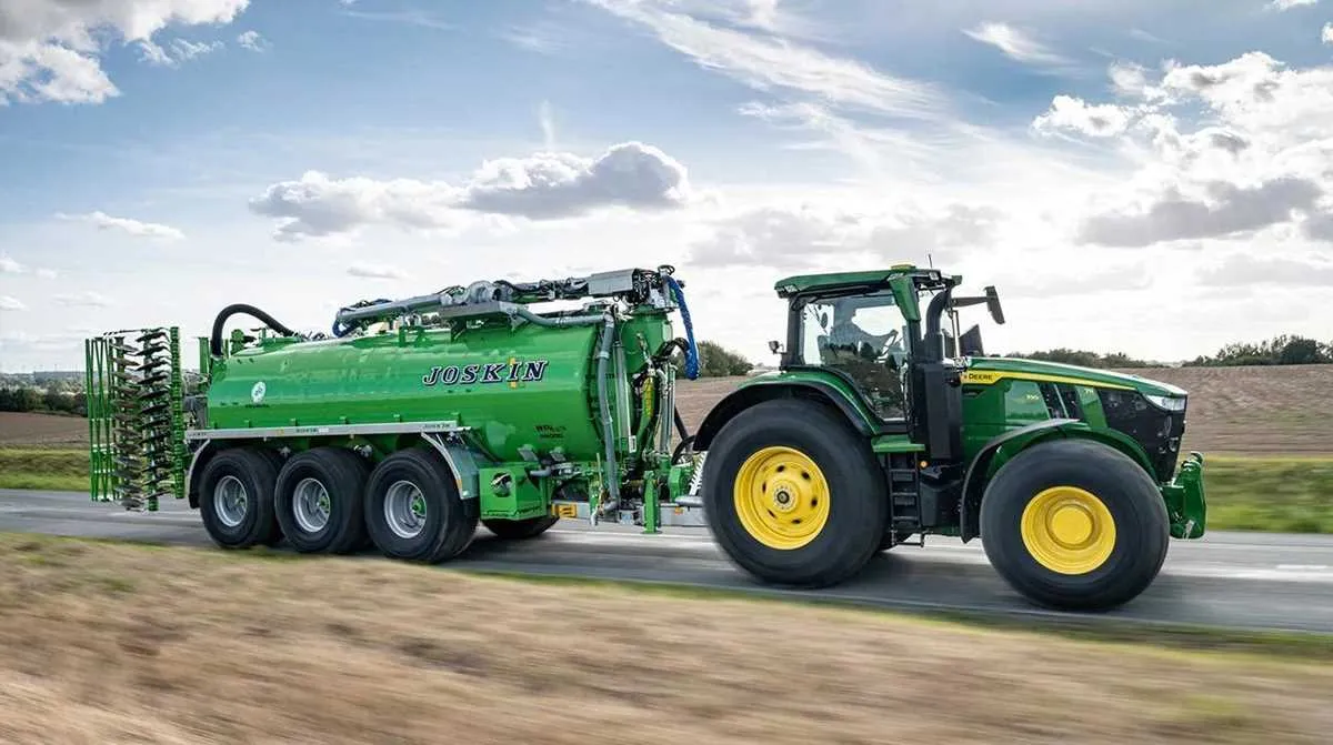 john deere 330 garden tractor specs