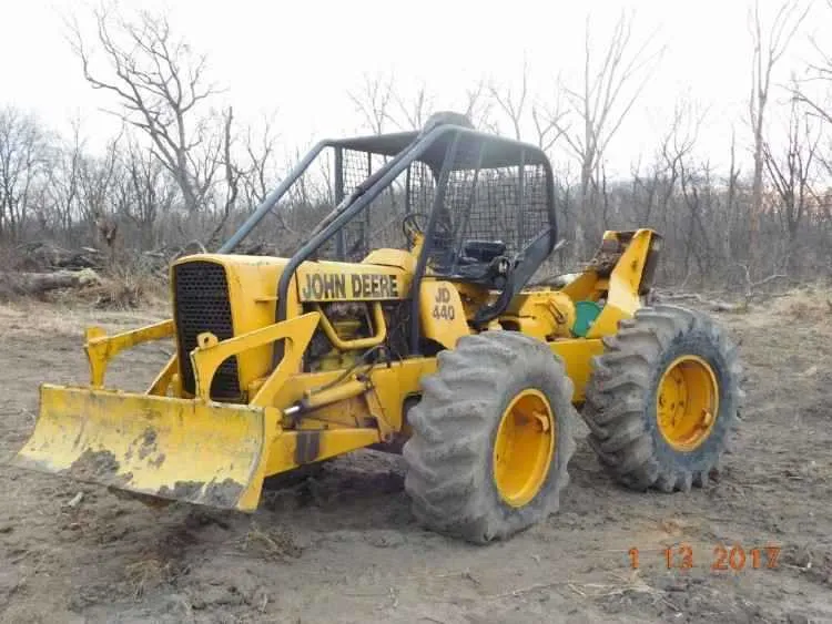 john deere 440 log skidder specs