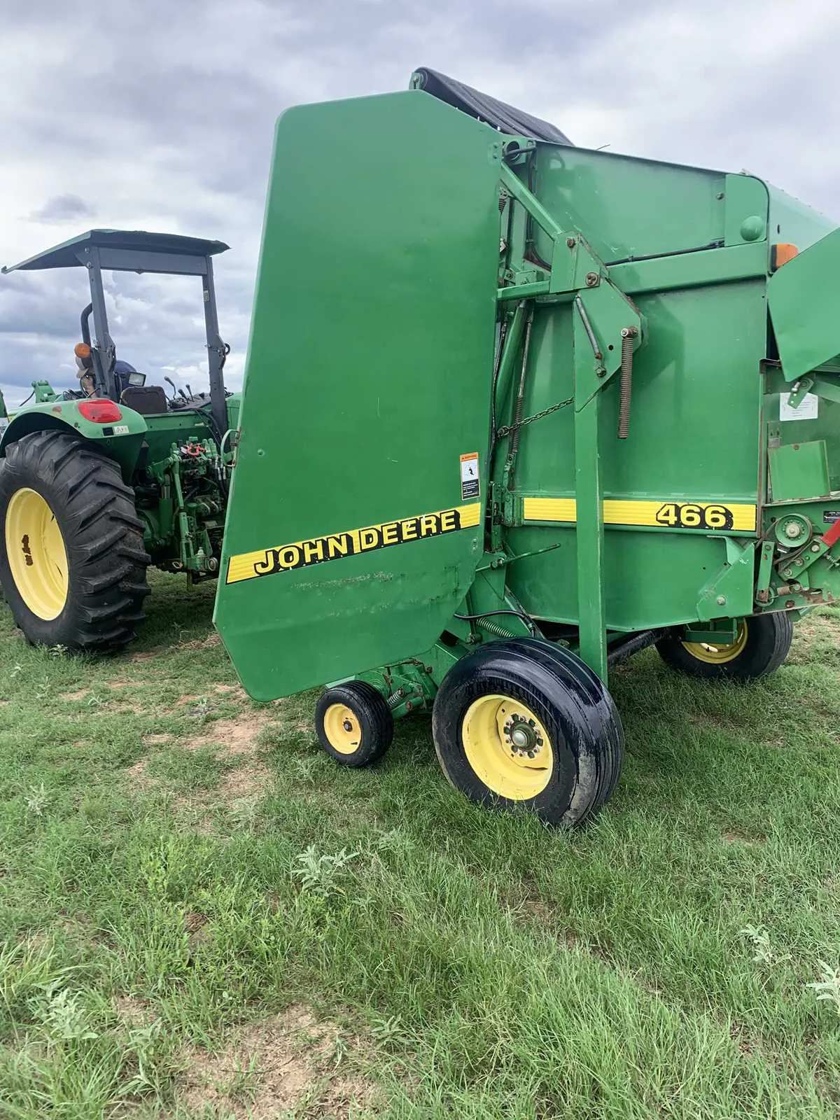 john deere 500 round baler specs