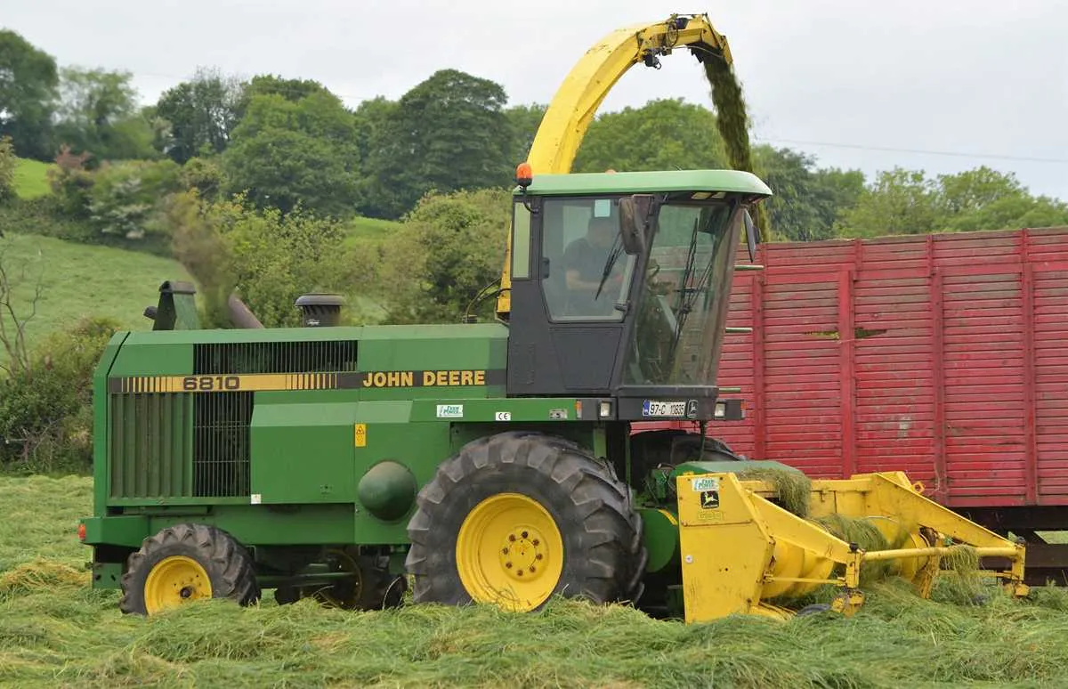 john deere 6850 forage harvester specs john deere 6850 forage harvester specs