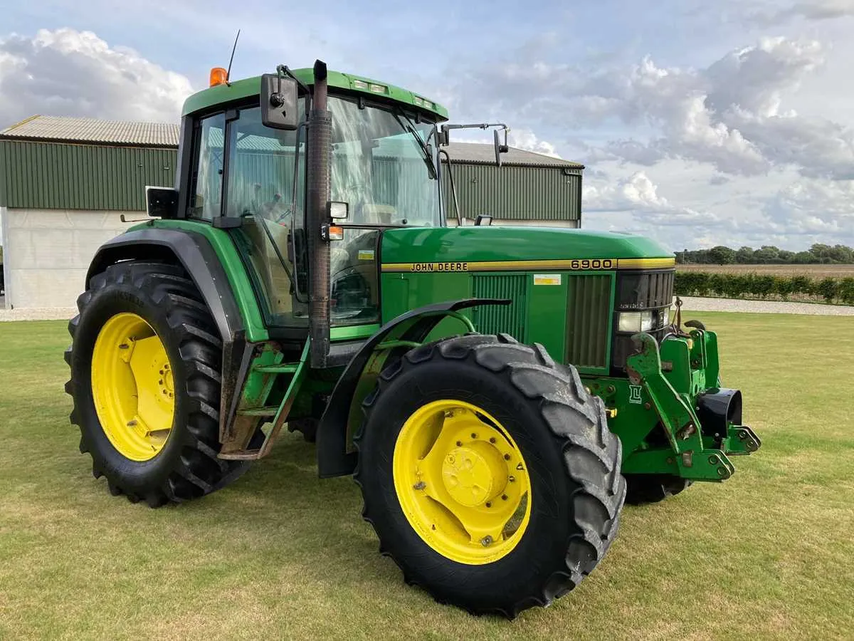 john deere 6900 spec