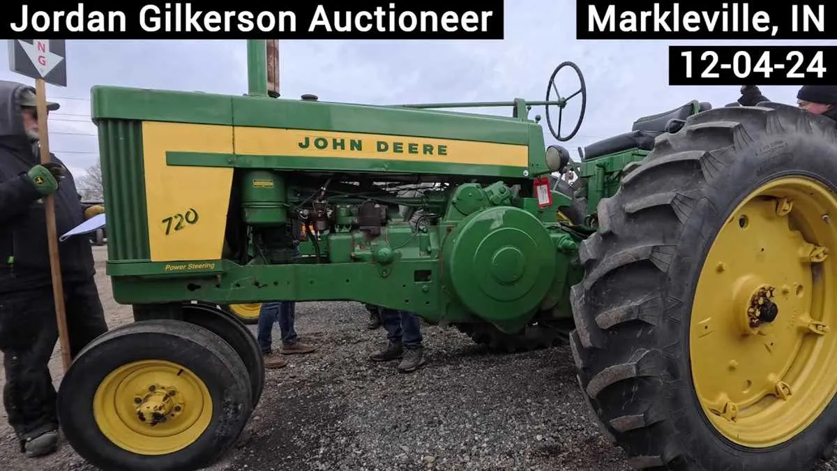 john deere 720 pony motor specs