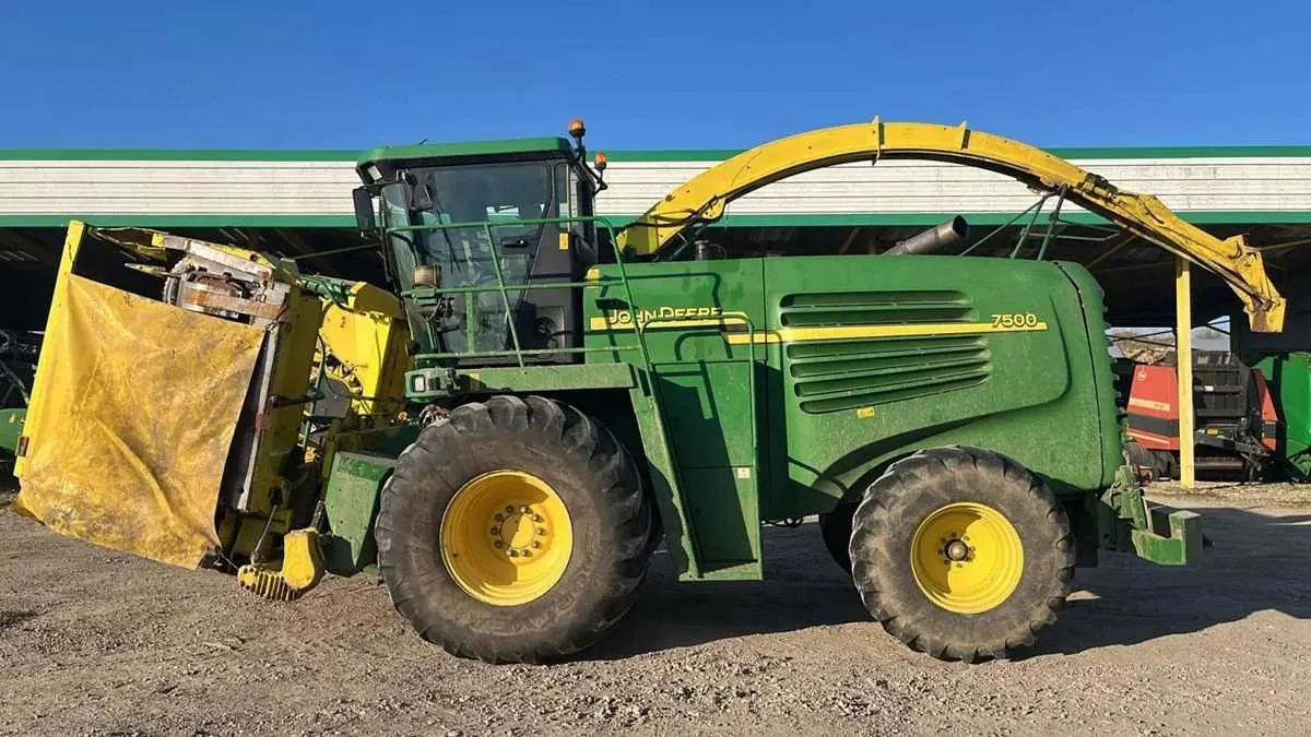 john deere 7400 forage harveater specs