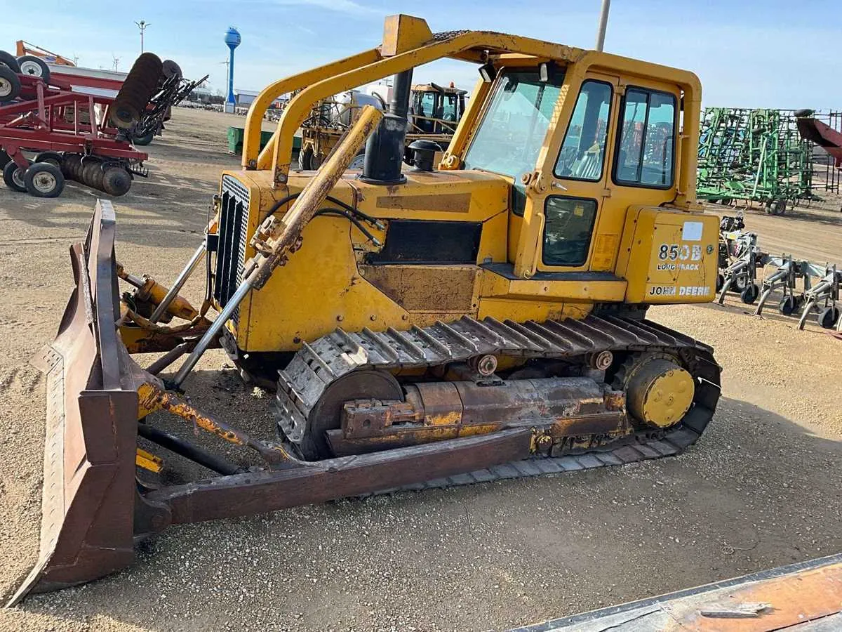 john deere 850 specs