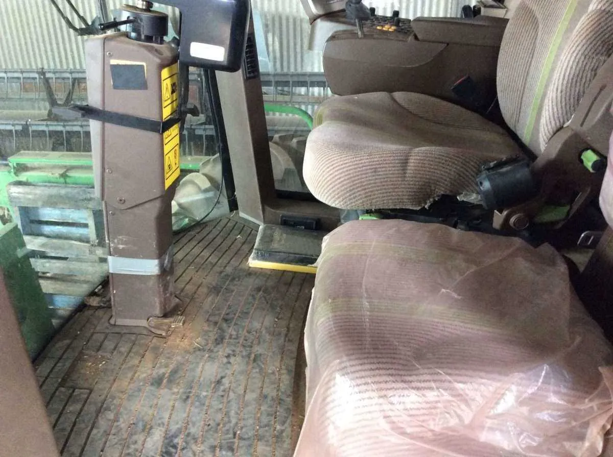 john deere d450 windrower specs