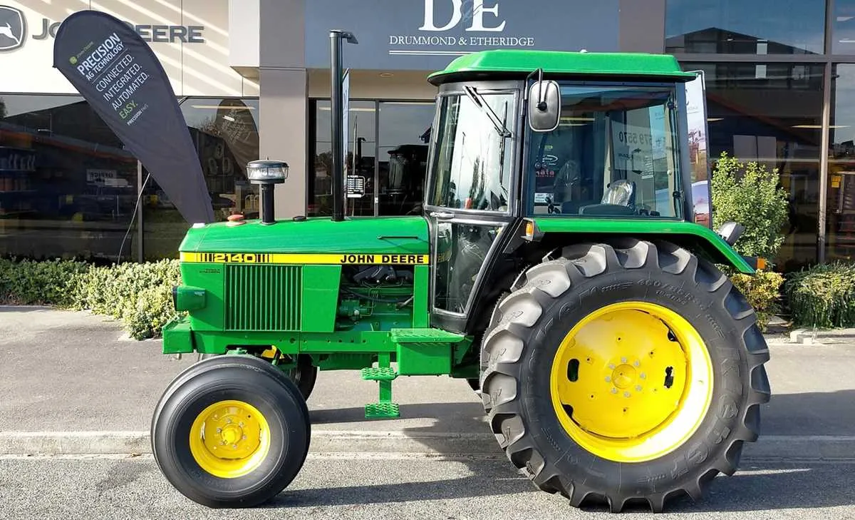 john deere l specs