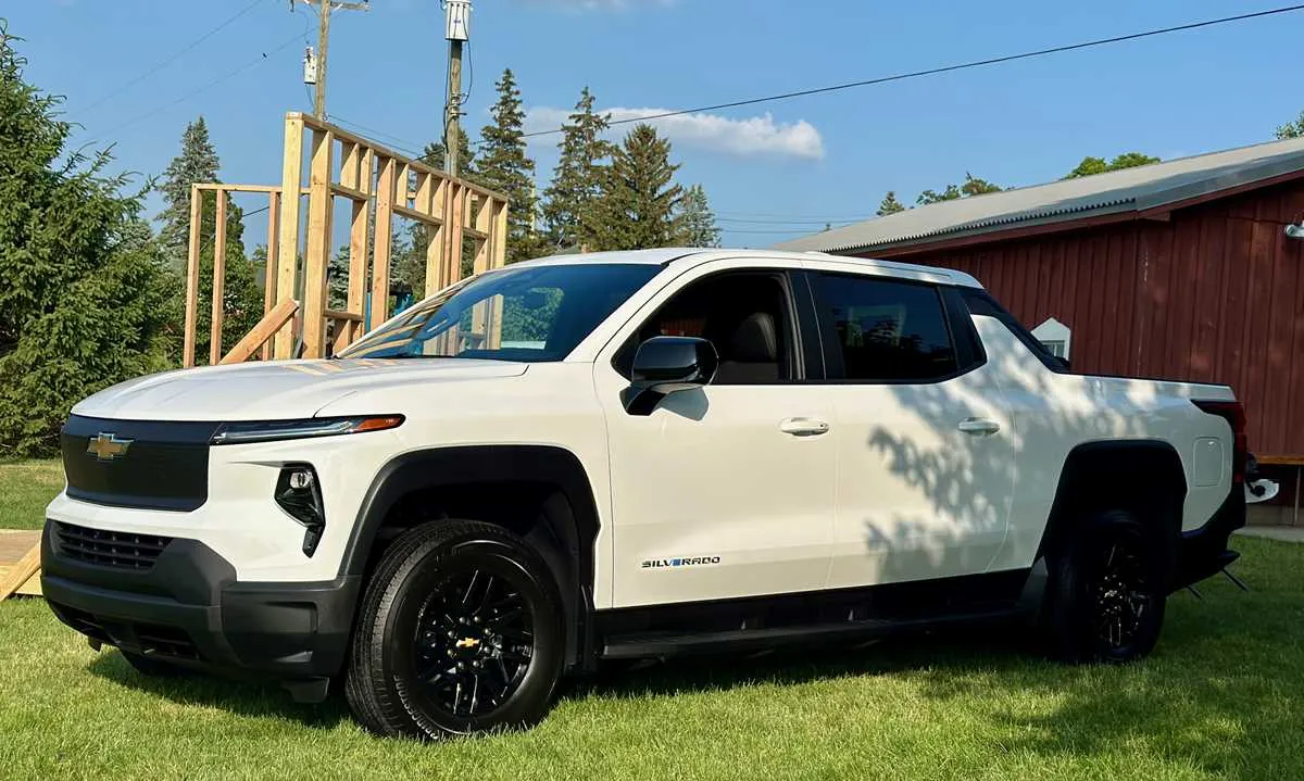 john deere pickup truck 2025 specs price