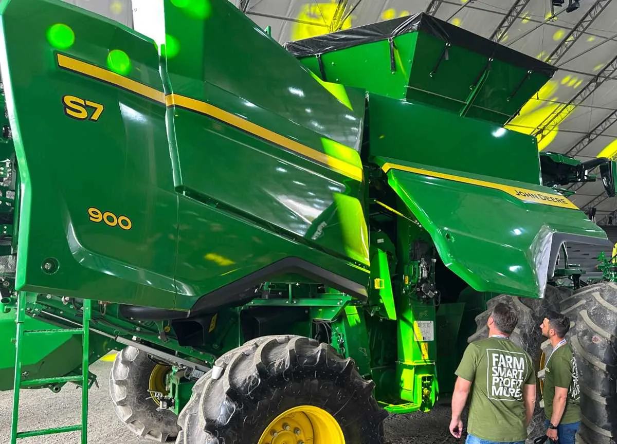 john deere tier 4 ecu humidity specs