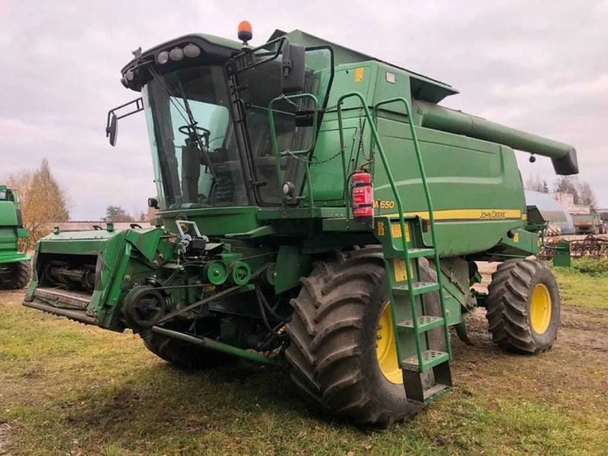 john deere w650i specs
