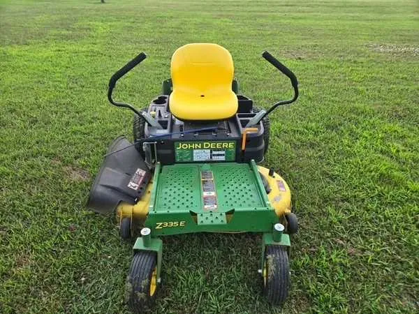 john deere z335e specs