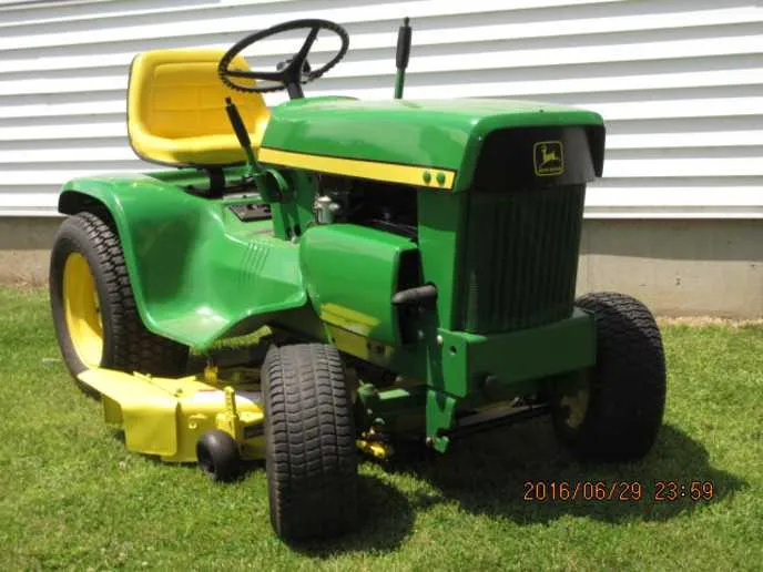 john deere 110 round fender specs