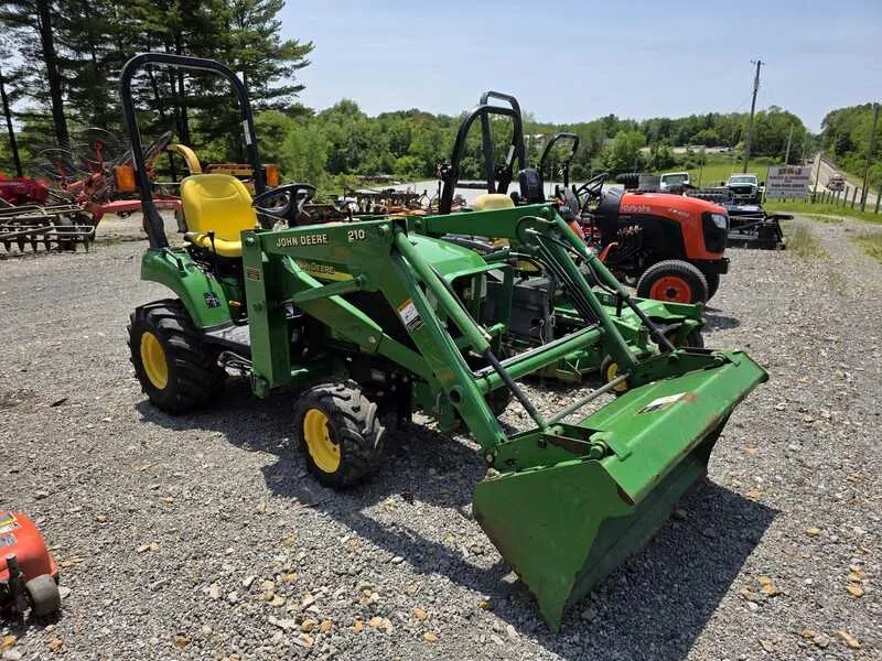 john deere 210 tracror specs