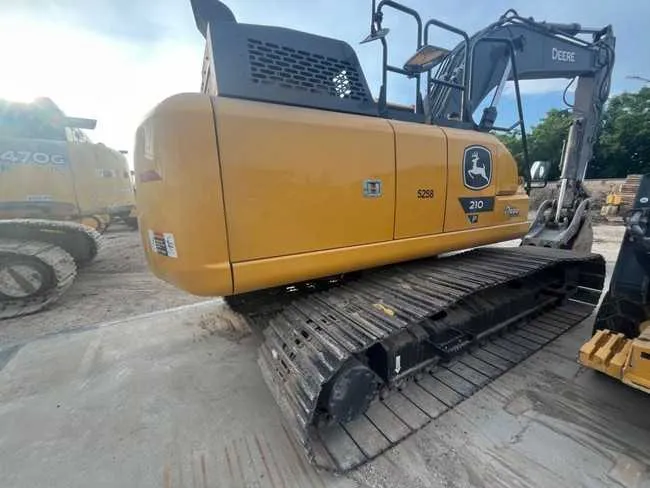 john deer 210 p excavator specs