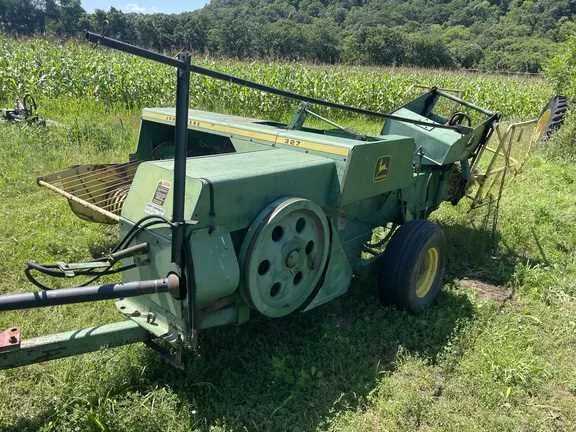 john deere 327 baler specs