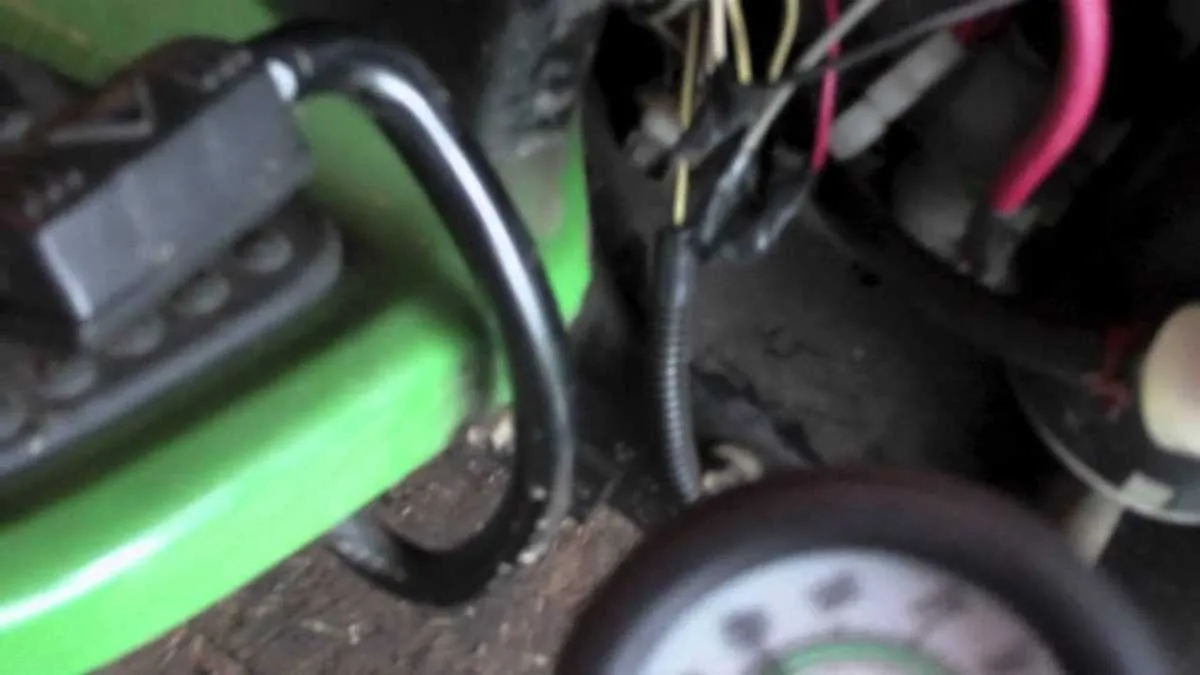 lx266 john deere compression spec