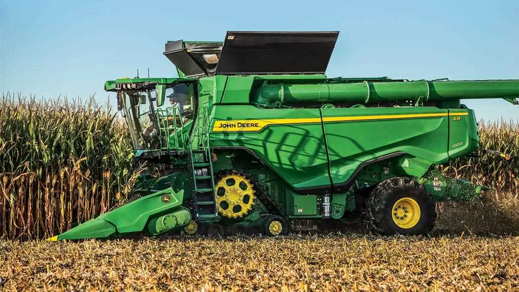 john deere class 10 combine specs