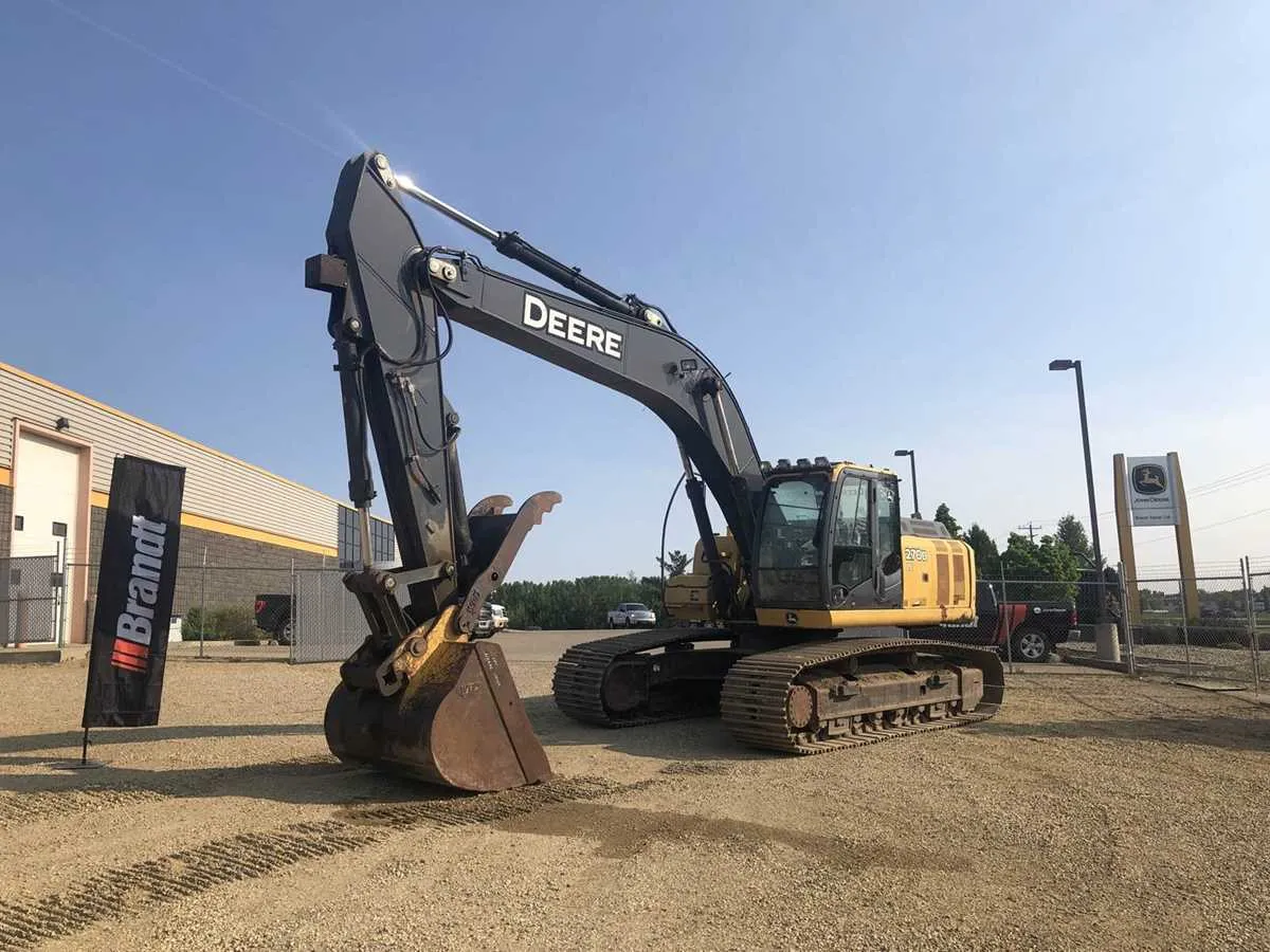 john deere 270d excavator specs