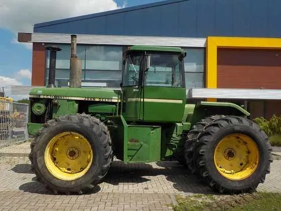 john deere 8440 specs