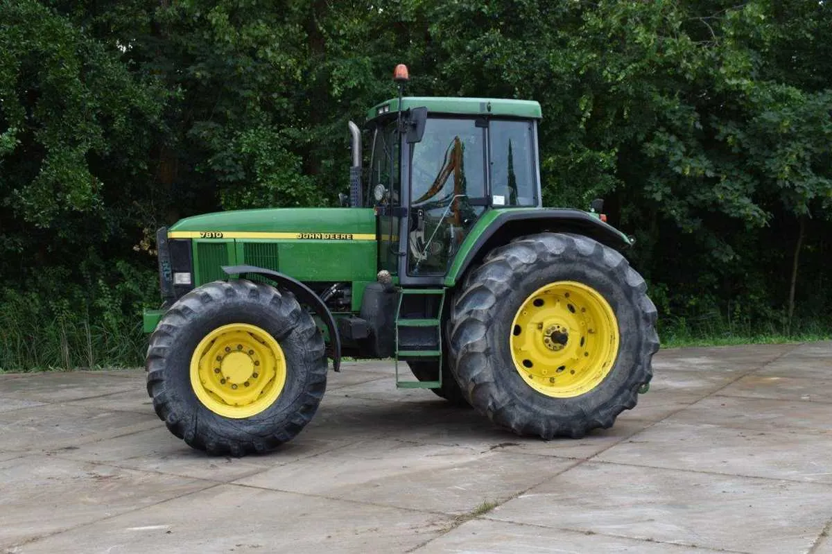 john deere 7810 2wd specs