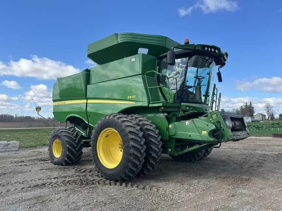 john deere 670 combine specs