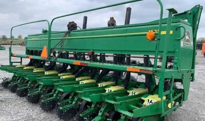 john deere 1535 drill specs