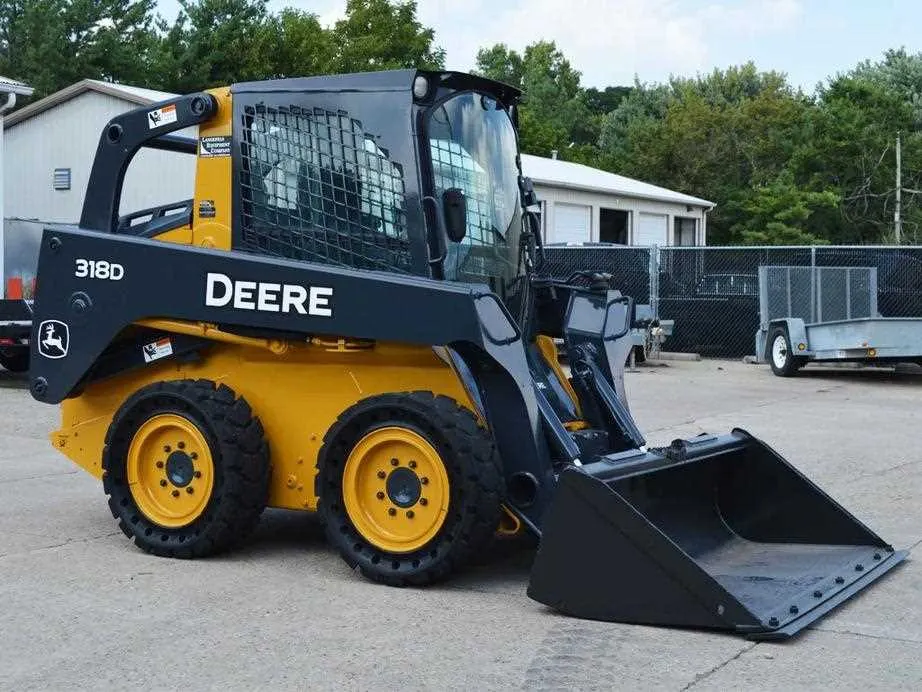 john deere 318d skid loader specs