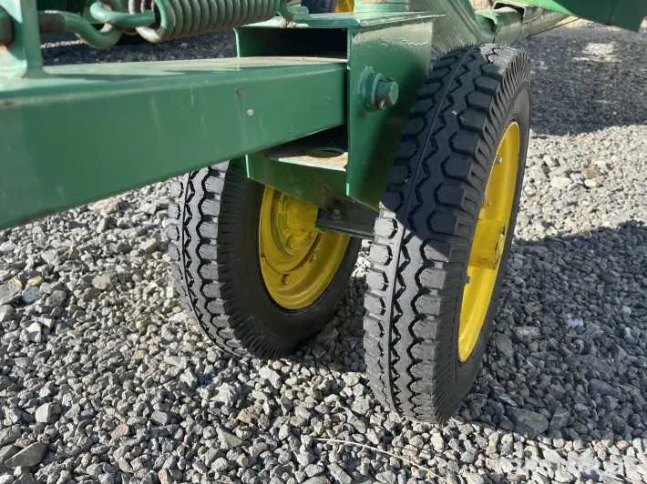 john deere w650 specs