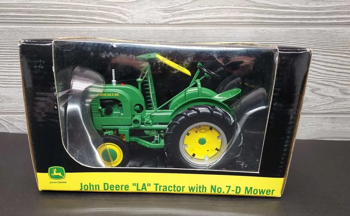 spec cast john deere model la
