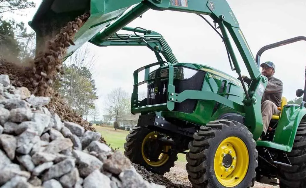 specs for john deere compact tractor
