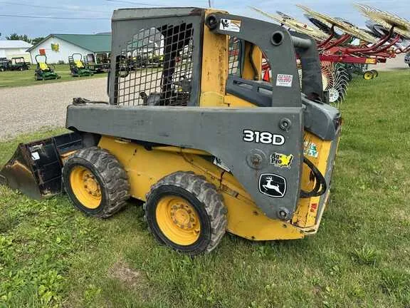 318d john deere specs