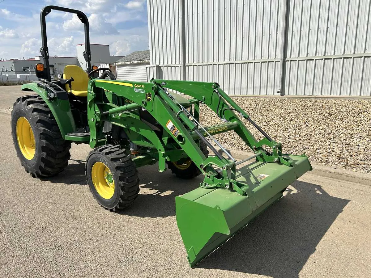 specs on a john deere 4044r compaqct tractor specs on a john deere 4044r compaqct tractor
