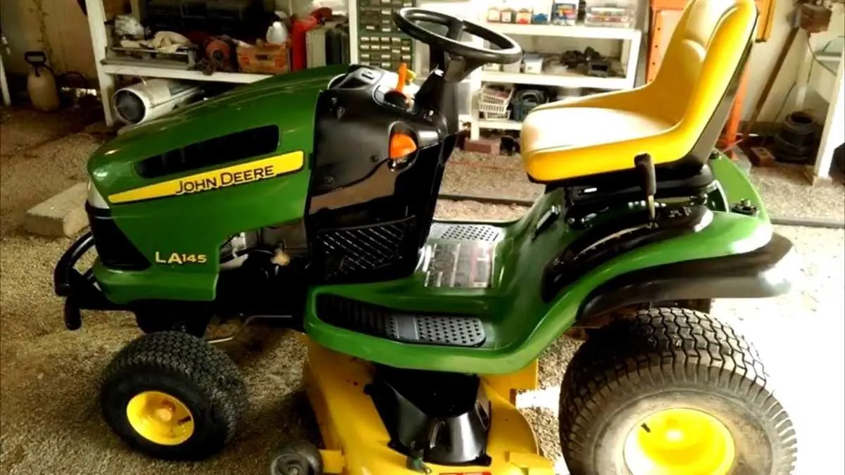 john deere la specs