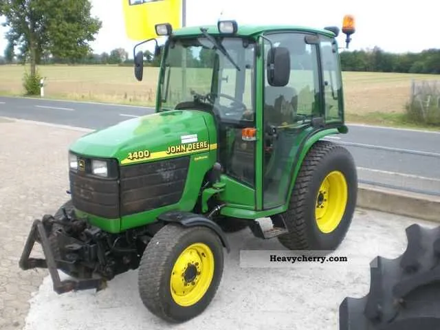 1999 john deere 4400 specs