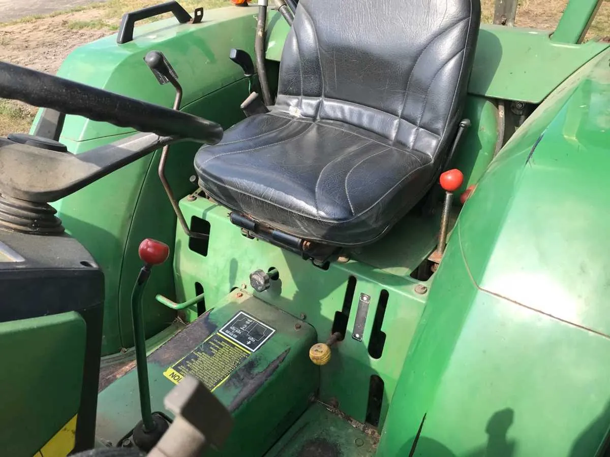 870 john deere tractor specs